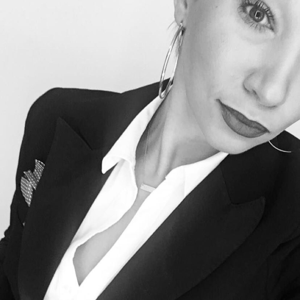 Meet your Posher, Amie